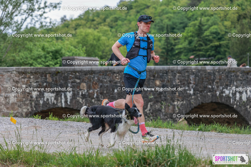 6R3A1822 | Ultra Trail Vipava Valley - Slovenia Trail Running 2024                                                        @Ultra Trail Vipava Valley - Slovenia             @Sportshotphotography                                  PhotoCredit : www.sportshot.de