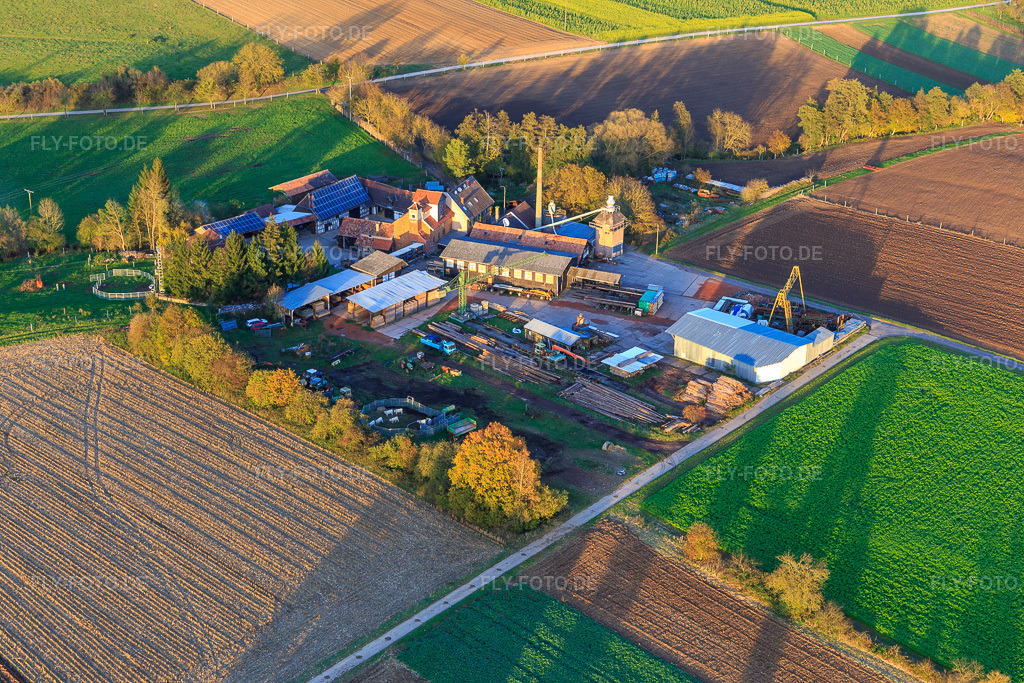 Luftbild: Holzwerk ORTH Gerd Sütterlin e.K. in der Schaidter Mühle im Ortsteil Schaidt in Wörth im Bundesland Rheinland-Pfalz in Deutschland. Foto: IMG_104449.jpg vom 31.10.2017 durch Werner Riehm/FLY-FOTO.deHolzwerk-ORTH - in der Region gewachsen