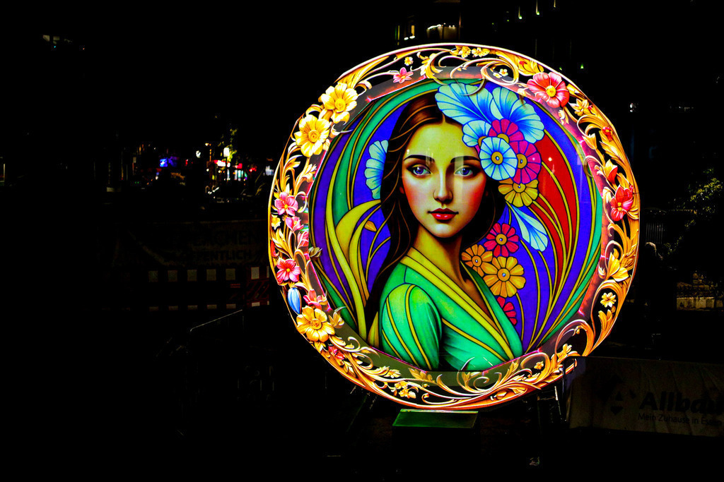 16 Gate of Worlds_004 | Bildergalerie von Sport-Ereignissen aber auch von weiteren spannenden Dingen - nicht nur vom Niederrhein. In Anlehnung an den bekannten Spruch von Hanns Dieter Hüsch heißt das Motto: "Niederrhein ist überall".  - Realisiert mit Pictrs.com