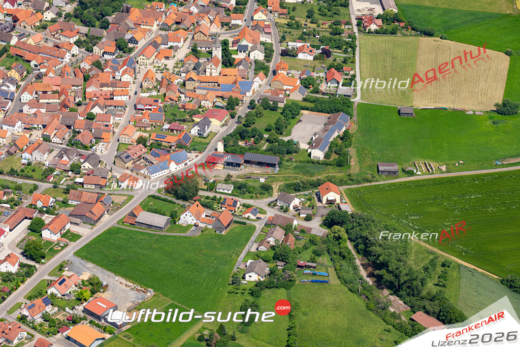 Das Luftbild der Stadt Aidhausen wurde 2019 vom Flugzeug heraus erstellt (keine Drohne) Aufnahmehöhe ca.400 Meter- hohe Auflösung- beste Druck-Qualität garantiert!