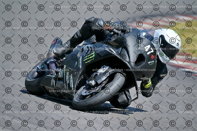 25bt04-0732 | markuskiefer.com - Realisiert mit Pictrs.com