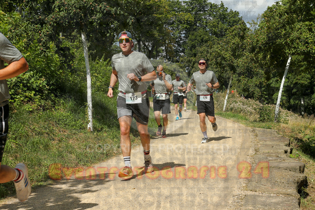 250824_1247_EX1_0521 | Sportfotografie im Rhein-Sieg Kreis, Köln, Bonn, NRW, Rheinland Pfalz, Hessen, etc. Unser Tätigkeitsfeld umfasst den Laufsport vom Volkslauf über den Marathon, Duathlon, Triathon bis zum Ultralauf wie Kölnpfad Ultra oder Schindertrail.