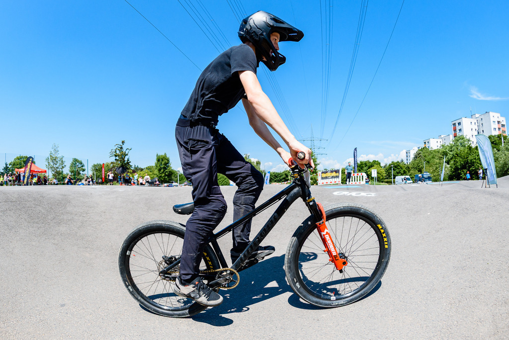 2025.05.31_768_3085-Eugen | German Pumptrack Series - Realisiert mit Pictrs.com