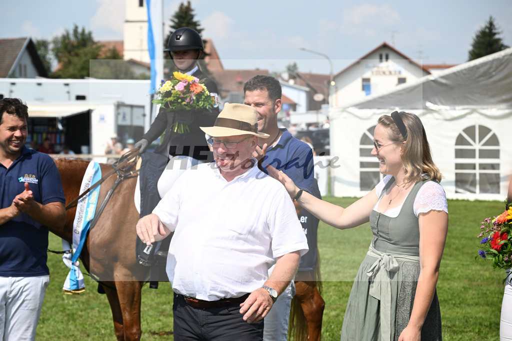 Ehrung Hubert Berger_34240844 | hf-fotografie - Realizzato con Pictrs.com