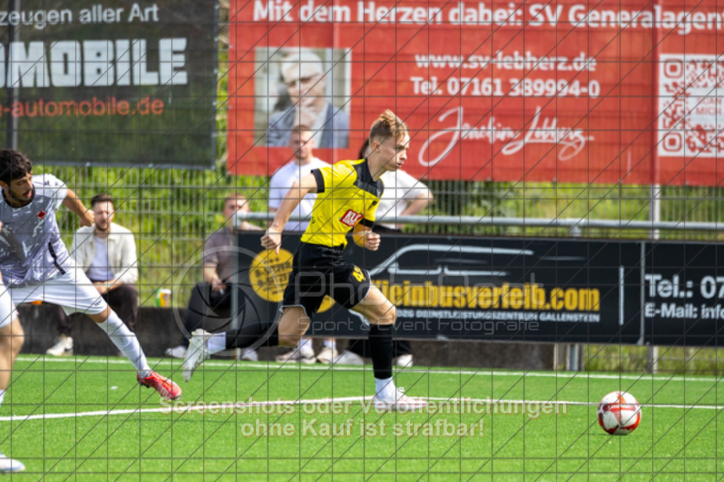 20250824_130204_0144 | #,1.FC Heiningen II (gelb) vs. 1.Göppinger SV III (weiß), Fußball, Kreisliga B7 - Bezirk Neckar/Fils, 01. Spieltag, Saison 2025/2026, Kunstrasenplatz Sportzentrum Heiningen, Krautgarten 1, 73092 Heiningen, 24.08.2025 - 13:00 Uhr,Foto: PhotoPeet-Sportfotografie/Peter Harich