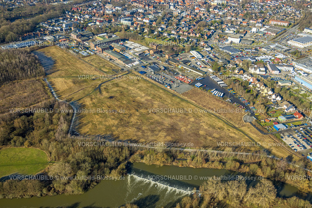 Werne230203244 | Luftbild, Ehem. Zeche Werne Gelände, Brachfläche Flöz-Zollverein-Straße Ecke Kamener Straße, Planung für Surfpark, Fluss Lippe Naturwehr, Werne, Ruhrgebiet, Nordrhein-Westfalen, Deutschland