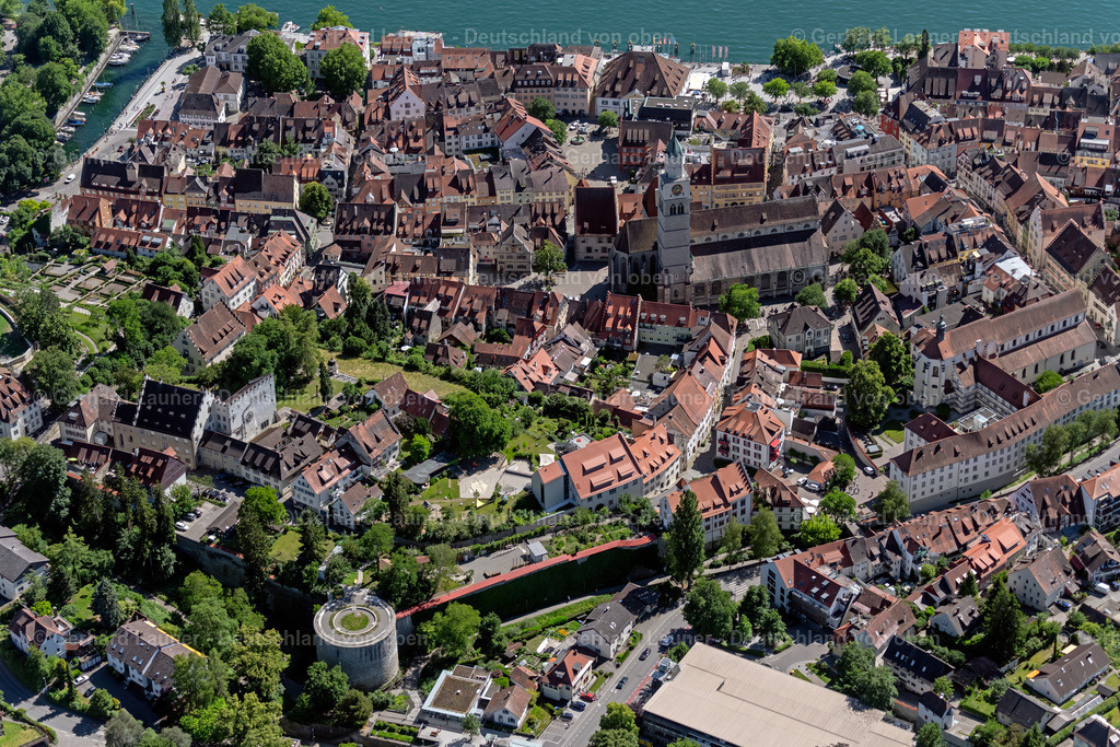 4031992 | ÜBERLINGEN 12.06.2020 Stadtzentrum im Innenstadtbereich in Überlingen im Bundesland Baden-Württemberg. // The city center in the downtown area in Ueberlingen in the state Baden-Wuerttemberg. Foto: Gerhard Launer