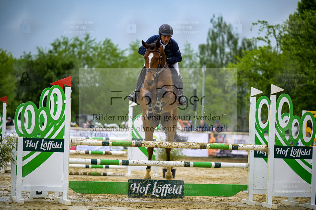 Reitturnier Lienen | Entdecke hochwertige Reitturnierfotos von Foto Oger. Professionell, emotional und authentisch – jetzt Lieblingsmomente im Shop bestellen. - Realisiert mit Pictrs.com