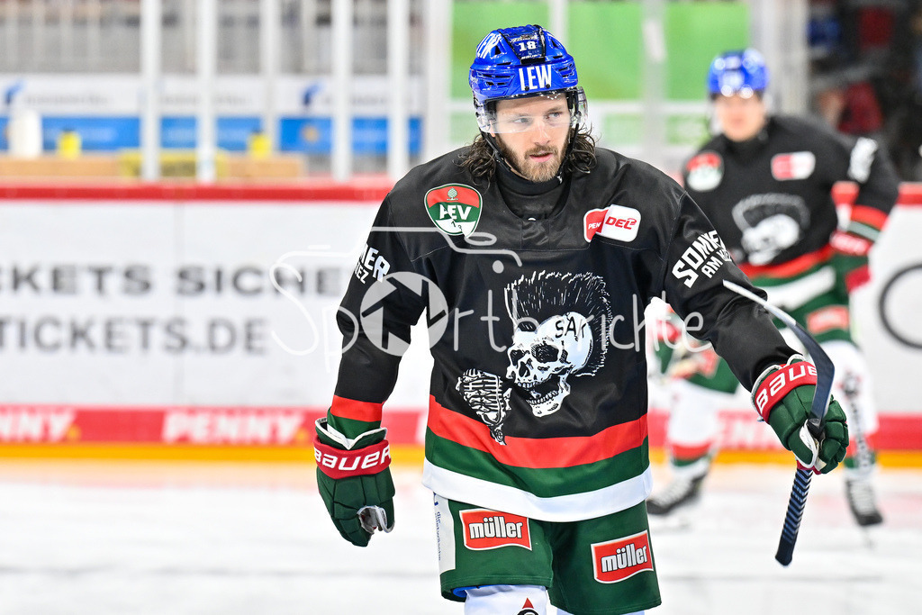 Düsseldorfer EG - Augsburger Panther | Beim warmup - Anthony LOUIS (Augsburger Panther #18) / Freisteller / Einzelfoto / DEL: Duesseldorfer EG - Augsburger Panther, PSD Bank Dome am 22.12.2024