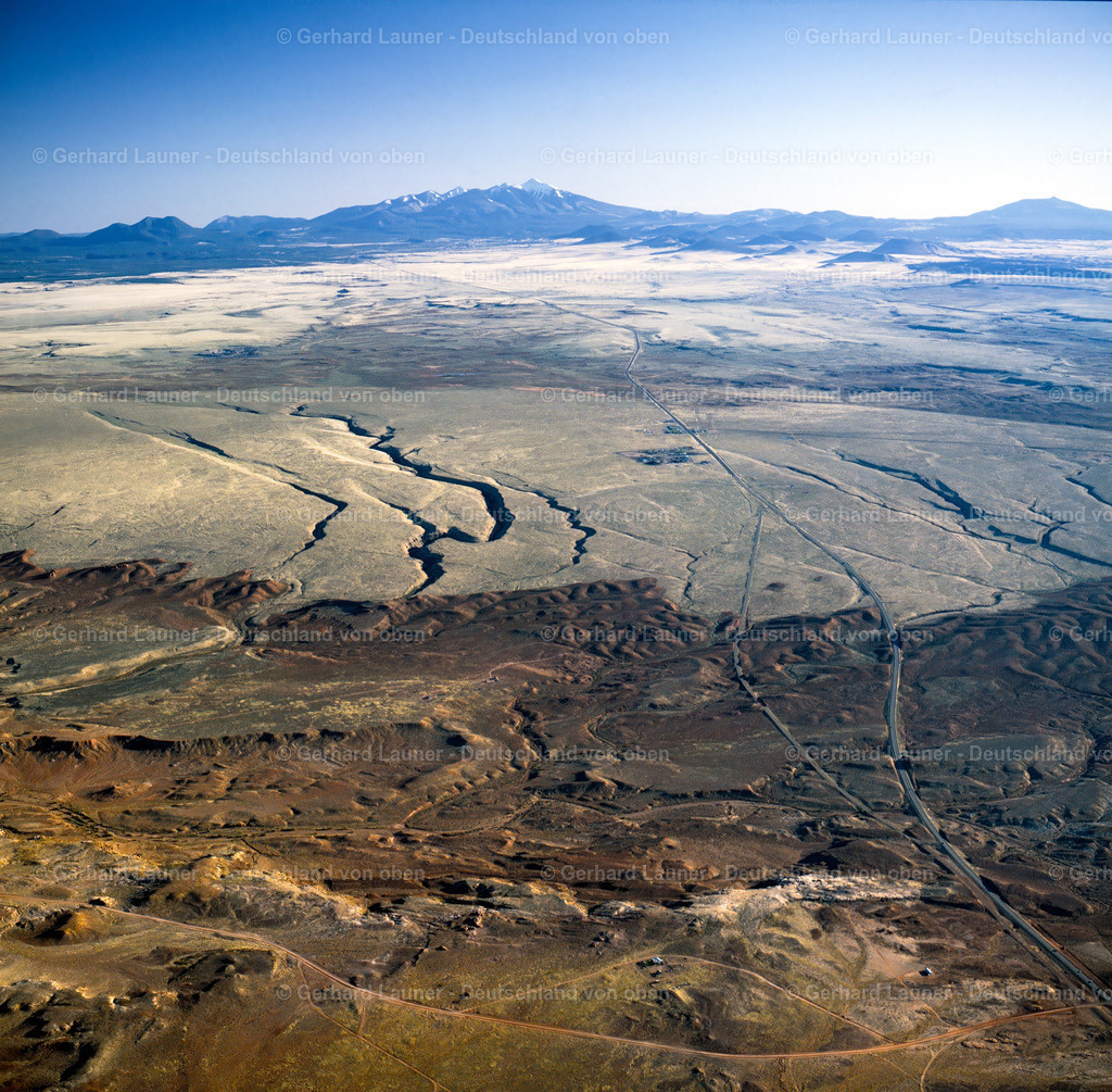 USA0303 | Online-Shop für Luftbilder aus Deutschland. Seit über 45 Jahren baut Gerhard Launer das Luftbildarchiv mit unterschiedlichsten Themen stetig weiter aus.