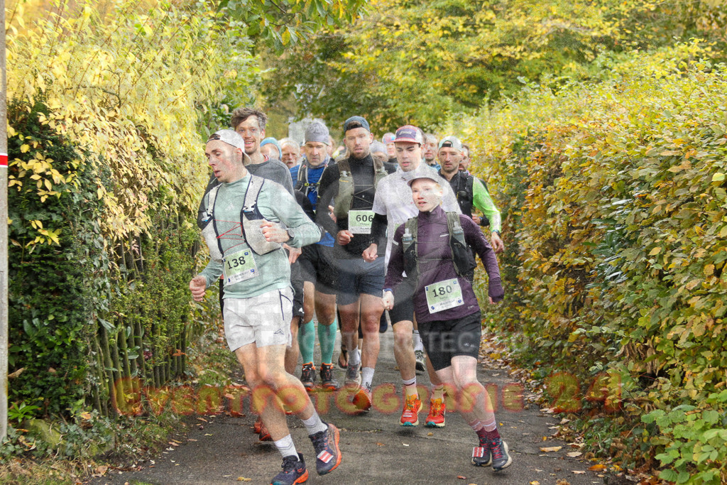 251026_1005_EV4_4065 | Sportfotografie im Rhein-Sieg Kreis, Köln, Bonn, NRW, Rheinland Pfalz, Hessen, etc. Unser Tätigkeitsfeld umfasst den Laufsport vom Volkslauf über den Marathon, Duathlon, Triathon bis zum Ultralauf wie Kölnpfad Ultra oder Schindertrail.