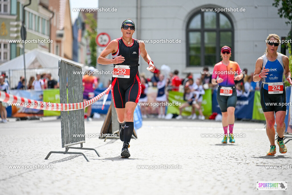 SZI_7935 | Stadttriathlon Erding 2025. #yourpictrs #sportshot_your_pictrs @Sportshotphotography #stadttriathlonerding Copyright: www.sportshot.de