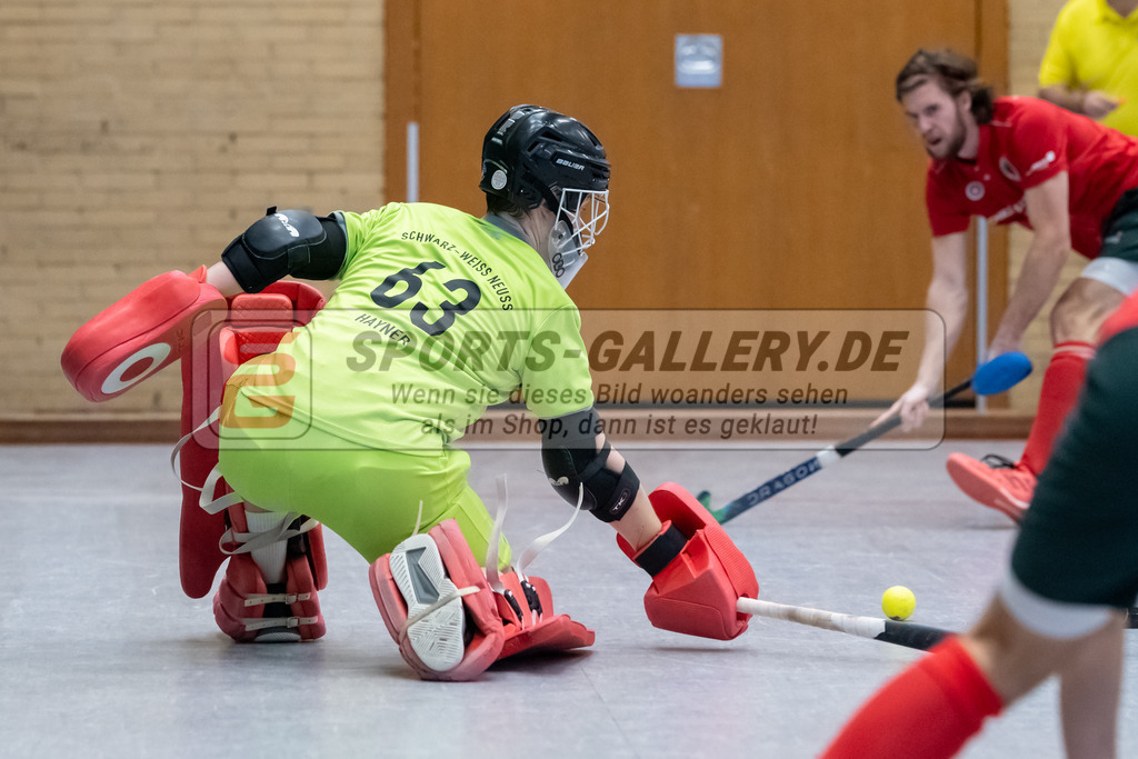 SFE_20230115_0089 | 1. Bundesliga Hockey Herren Schwarz-Weiss Neuss - Crefelder HTC am 15.01.2023 in  (Sporthalle Jahnerstrasse), Photo: Stephan Fehrmann 2022 (Sports-Gallery),Konstantin Hayner ( Schwarz-Weiss Neuss #63 )