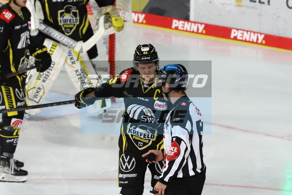 Alexander Weiß - KEV | Alexander Weiß - KEV - Realisiert mit Pictrs.com