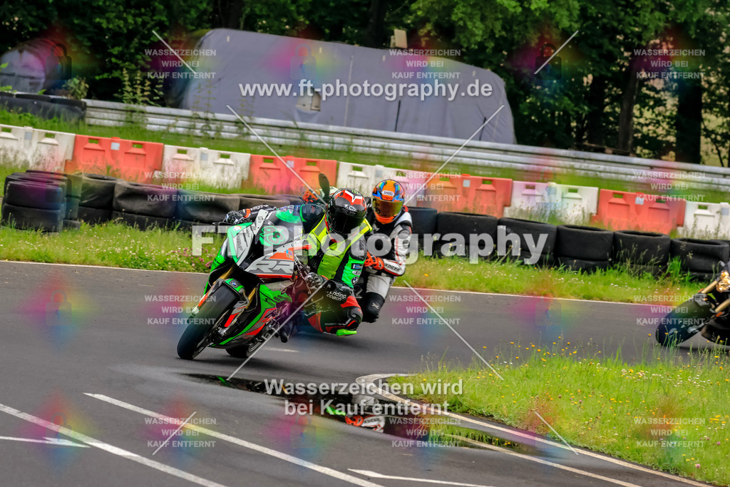 VBK-6601 | Hier findet Ihr Bilder von Touristenfahrten auf der Nürburgring Nordschleife oder von anderen Veranstaltungen die ich besucht habe. Viel Spass beim Durch Schauen 