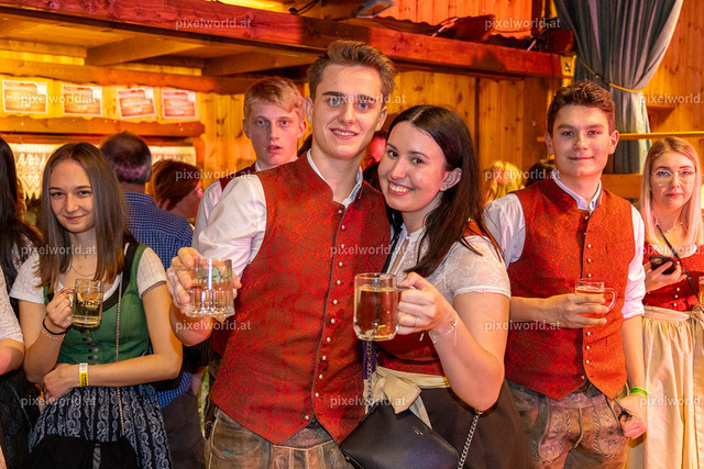 Steuerberger Bauernball | Bildershop von pixelworld.at - Realisiert mit Pictrs.com