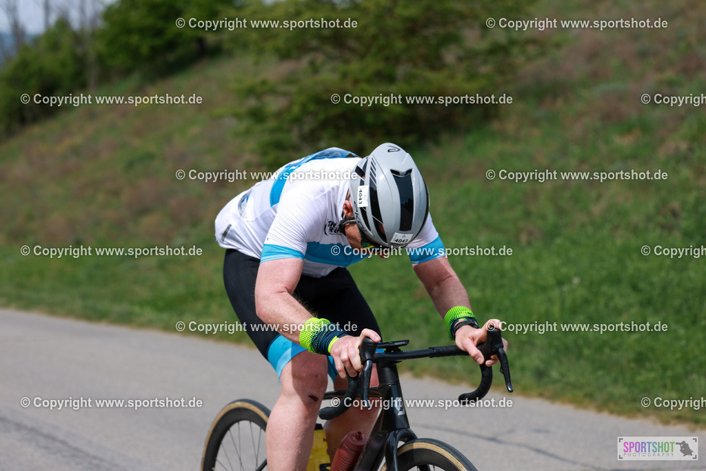 451_AR6_0397 | Neusiedlersee Radmarathon 2026@sportshot_your_pictrs #yourpictures#roadtowm2029 #nrm #neusiedlerseeradmarathon #neusiedlersee #neusiedlerseetourismus #burgenland #mörbisch #nrm26 #burgenlandtourismus #voglundco #poweredbyburgenlandtourismus #radsport #rad #marathon #ucigranfondo #visitburgenland #ucigranfondoworldseries