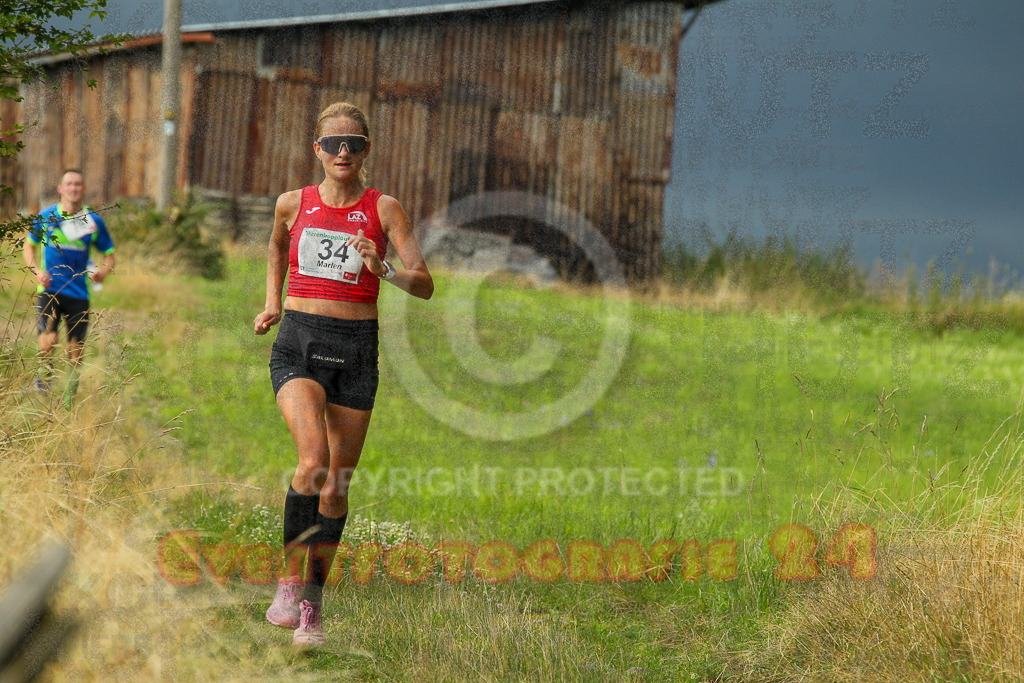 250801_1852_EV4_7617 | Sportfotografie im Rhein-Sieg Kreis, Köln, Bonn, NRW, Rheinland Pfalz, Hessen, etc. Unser Tätigkeitsfeld umfasst den Laufsport vom Volkslauf über den Marathon, Duathlon, Triathon bis zum Ultralauf wie Kölnpfad Ultra oder Schindertrail.