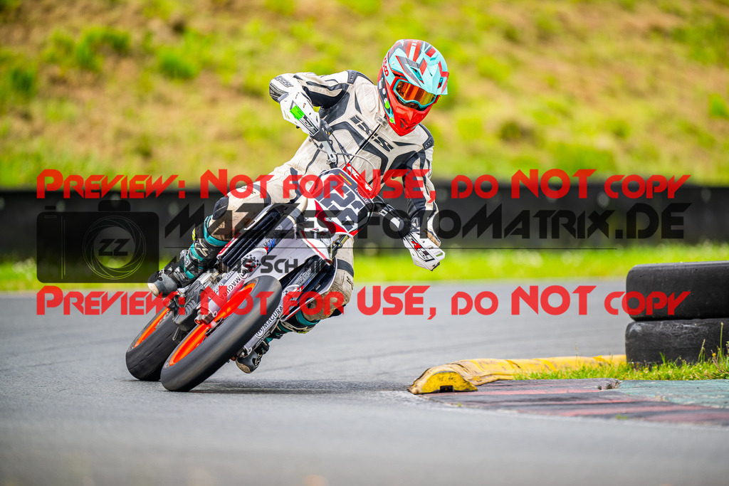 MaZZes_FotoMatrix_240621_6007705_9600 | GRUEN