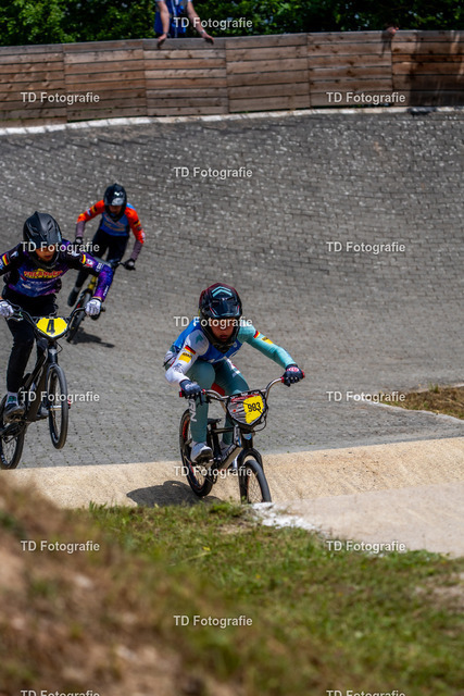 BayBMX2026-05931 | Fotogalerie von Thomas Dettweiler mit Eventbildern und lizenzfreien Fotos. Perfekt als Wandbild, für Büro, Website oder private Nutzung. - Realisiert mit Pictrs.com
