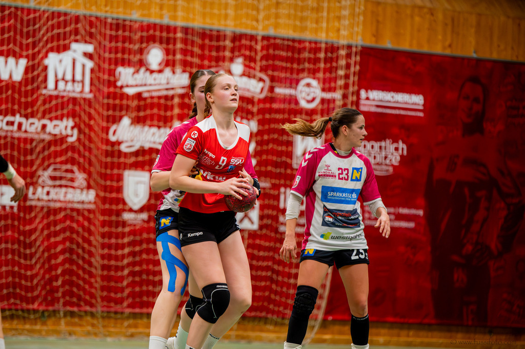 DSC_5797 | "Fussifoto.com – Ihr Ansprechpartner für hochwertige Fotografie! Entdecken Sie kreative Bilder und professionelle Dienstleistungen. Kontaktieren Sie uns für Ihre Projekte!"