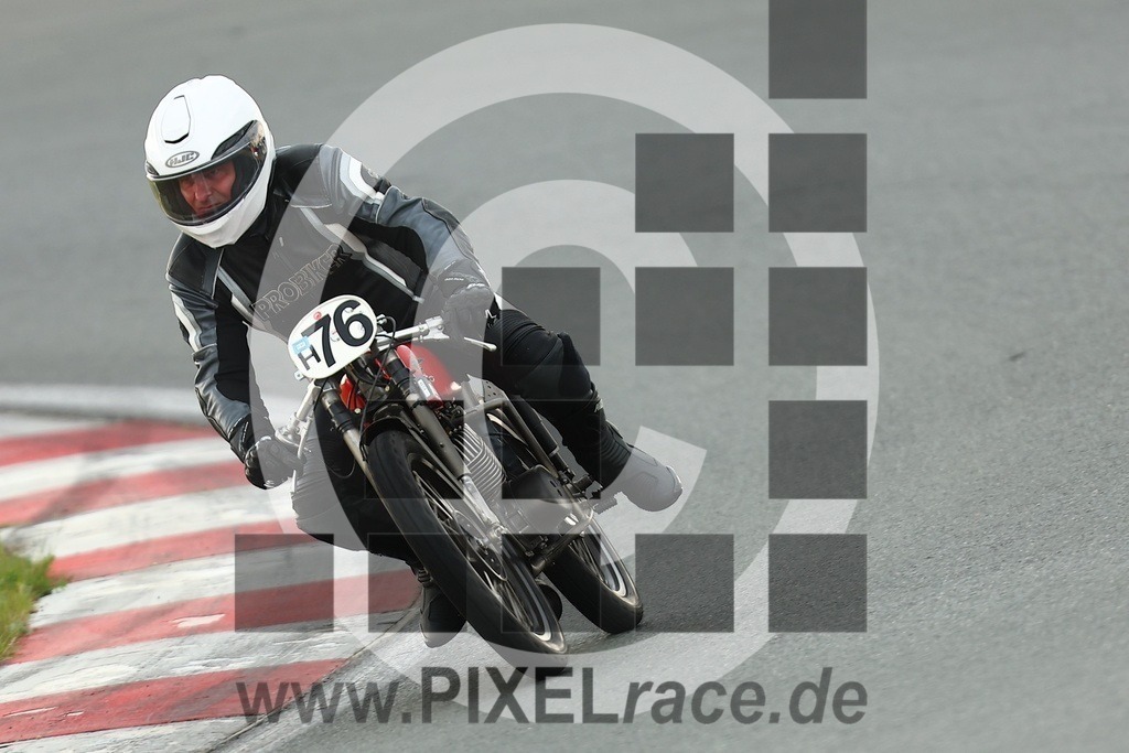 0h76-20260418_03557 | Schöne Erinnerungen an spannende Momente - das festzuhalten ist unser Job. PIXELrace.de ist seit 2003 auf den Rennstrecken Europas unterwegs um die Action draußen beim Fahren und die wunderbare Stimmung imm Fahrerlager für euch einzufangen.