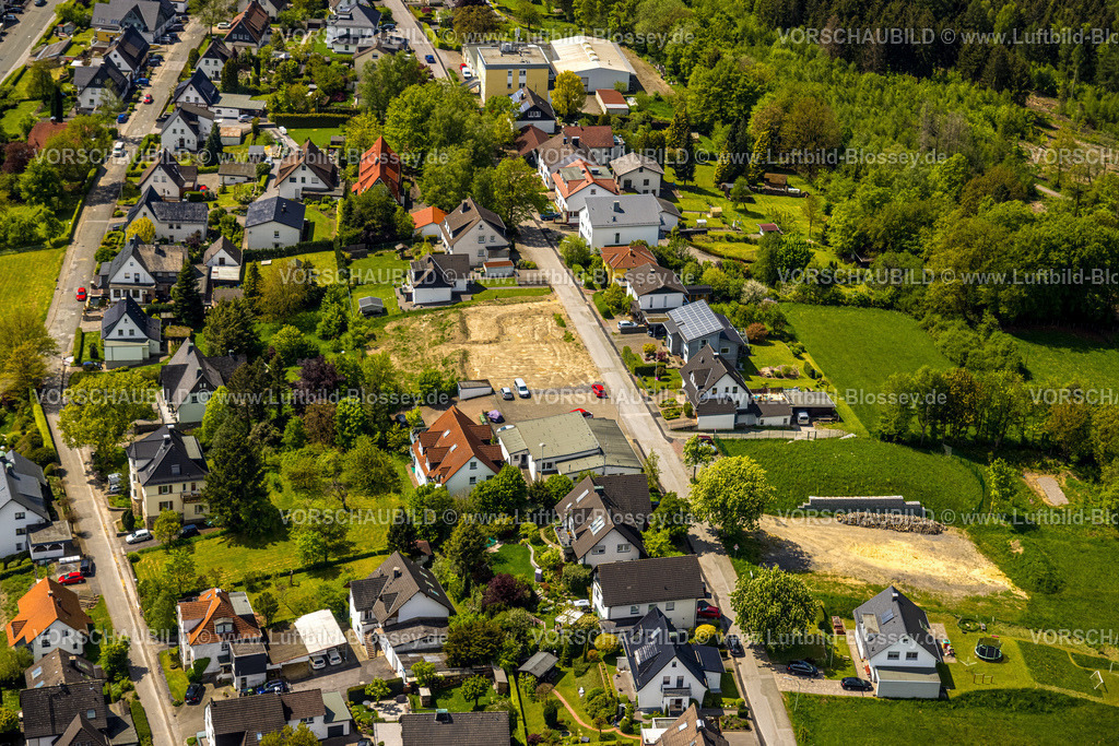 Sundern230504583Langscheid | Luftbild, Freiwillige Feuerwehr Sundern Löschgruppe Langscheid, Baufläche an der Ringstraße, Langscheid, Sundern, Sauerland, Nordrhein-Westfalen, Deutschland