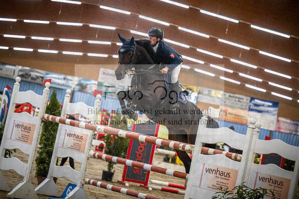 DOS_1206 | Entdecke hochwertige Reitturnierfotos von Foto Oger. Professionell, emotional und authentisch – jetzt Lieblingsmomente im Shop bestellen.Deutschlandweite Turnierfotografie. - Realisiert mit Pictrs.com