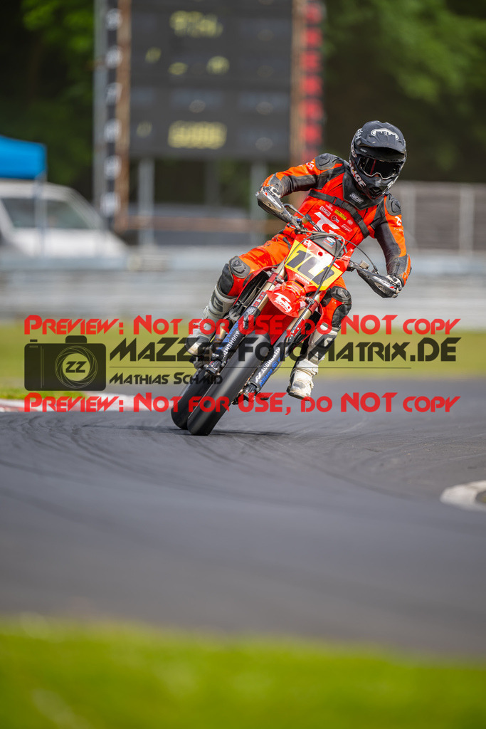 MaZZes-Fotomatrix-20260508-52620 | G4