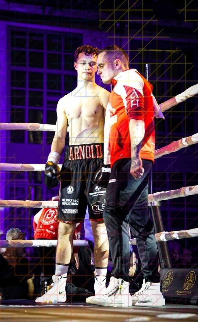 Domenik Arnold erster WM KAmpf 02 2026 tomafocus TB00100 | professionelle Sport- und Eventfotografie von Tomafocus – dynamische Bilder, emotionale Momente und hochwertige Aufnahmen für jeden Anlass. - Realisiert mit Pictrs.com