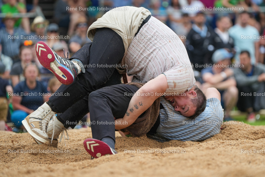 RB_05135 | René Burch leidenschaftlicher Fotograf aus Kerns in Obwalden.  Hier finden sie Sport, Landschaft und Natur Fotografie.
 - Realisiert mit Pictrs.com