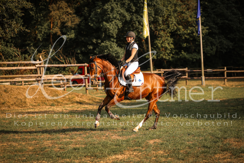 18.FrSpA00109 | Leoni Ertmer Photography - Realisiert mit Pictrs.com