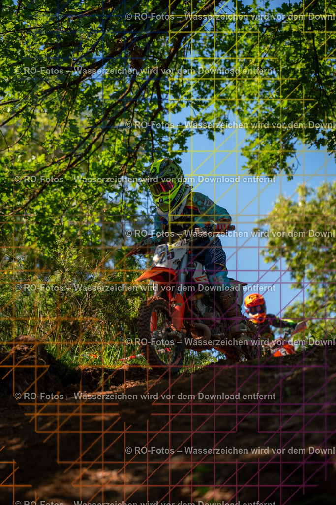 Wolfshausen 1 Lauf -687 | Sportfotografie von RO-Fotos: Motorsport, Motocross, Enduro, Laufveranstaltungen und Triathlon. Professionelle Fotos von Sportlern und Events. - Realisiert mit Pictrs.com
