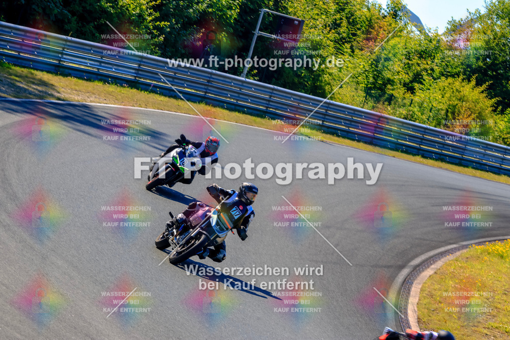 _TCM5727 | Hier findet Ihr Bilder von Touristenfahrten auf der Nürburgring Nordschleife oder von anderen Veranstaltungen die ich besucht habe. Viel Spass beim Durch Schauen 