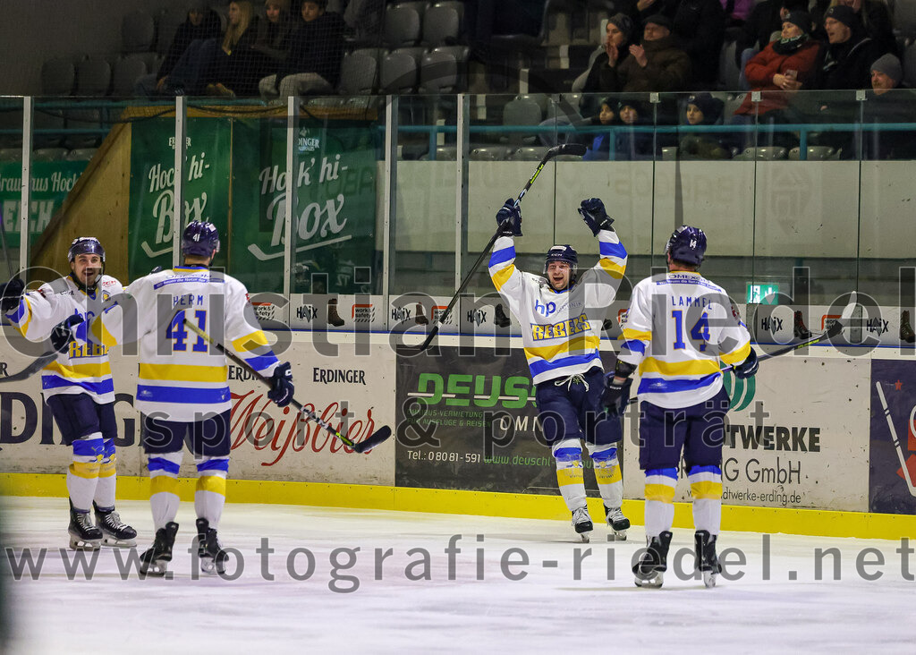 2026-01-09_089_TSV_Erding_gegen_Stuttgart_Rebels | Erding, Deutschland, 09.01.2026:Eishockey, Oberliga Süd 2025 / 2026, 35. Spieltag, TSV Erding gegen Stuttgart Rebels, Endergebnis: Jannik Herm (Stuttgart Rebels, #41), Jayden Lammel (Stuttgart Rebels, #14)Foto: Christian Riedel / fotografie-riedel.net