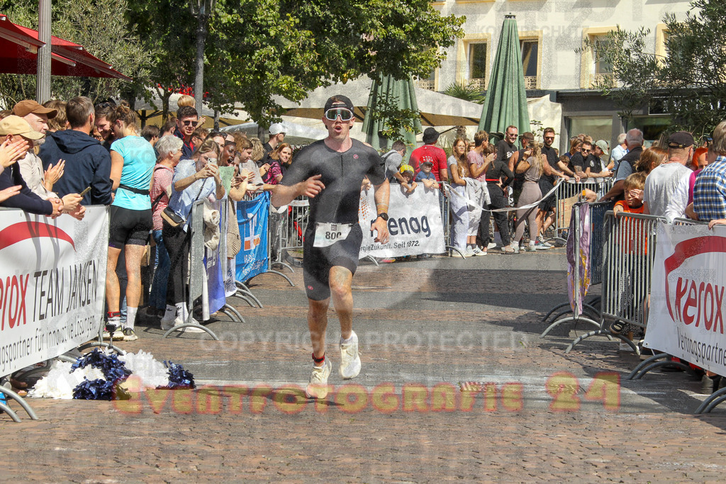 250824_1456_EV4_2410 | Sportfotografie im Rhein-Sieg Kreis, Köln, Bonn, NRW, Rheinland Pfalz, Hessen, etc. Unser Tätigkeitsfeld umfasst den Laufsport vom Volkslauf über den Marathon, Duathlon, Triathon bis zum Ultralauf wie Kölnpfad Ultra oder Schindertrail.