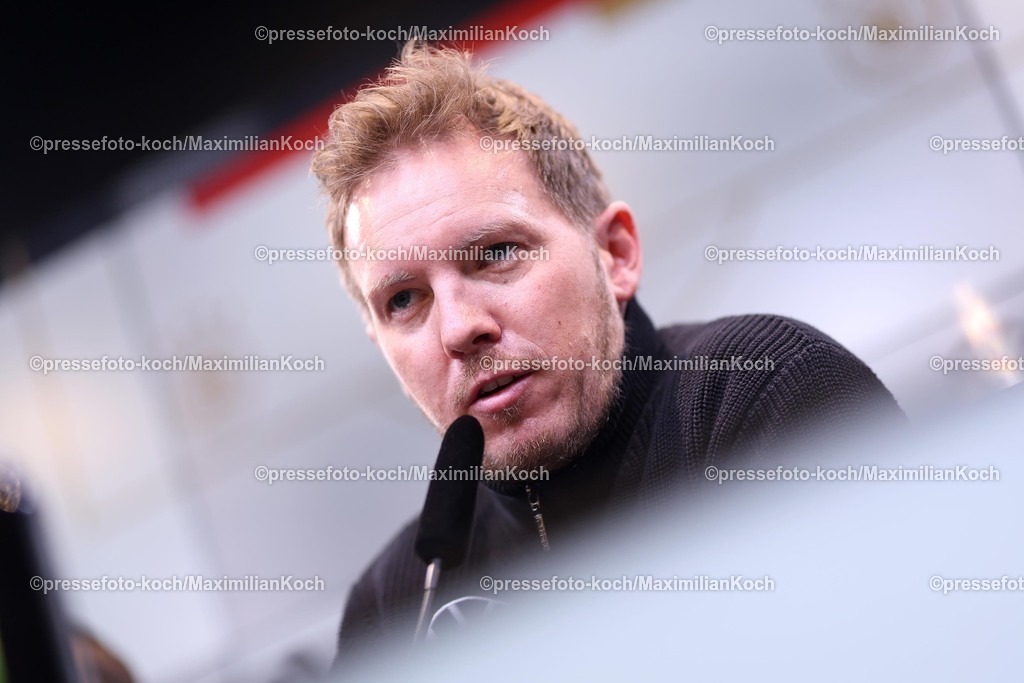 DFB22032501065 | 22.03.2025, Fußball, Abschlusstraining und Pressekonferenz vor dem Nations League  Viertelfinale Deutschland - Italien, Signal Iduna Park, Saison 2024 2025: Bundestrainer Julian Nagelsmann (GER) DFB regulations prohibit any use of photographs as image sequences and or quasi-video.