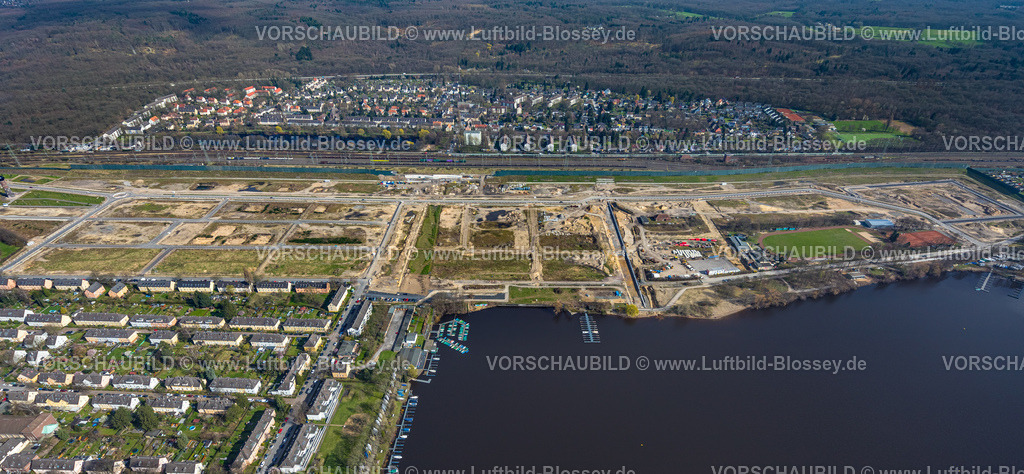 Duisburg240302911 | Luftbild, Baustelle für geplantes Duisburger Wohnquartier am ehemaligen Rangierbahnhof Wedau, an der Sechs-Seen-Platte, denkmalgeschützte Siedlung Bissingheim, Waldgebiet, Wedau, Duisburg, Ruhrgebiet, Nordrhein-Westfalen, Deutschland, Duisburg-S