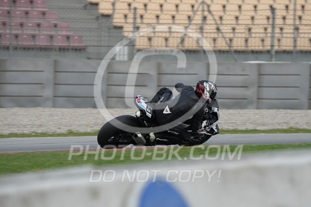 2024_10_25_PBK_31277 | Sportfotografie; SlowMotion; Video; Rennstrecke; Hafeneger; Speer; Racing; RSE; BMW; CBO; Trackday; Motorsportarena; Hockenheimring; Brno; Most; Barcelona; Valencia