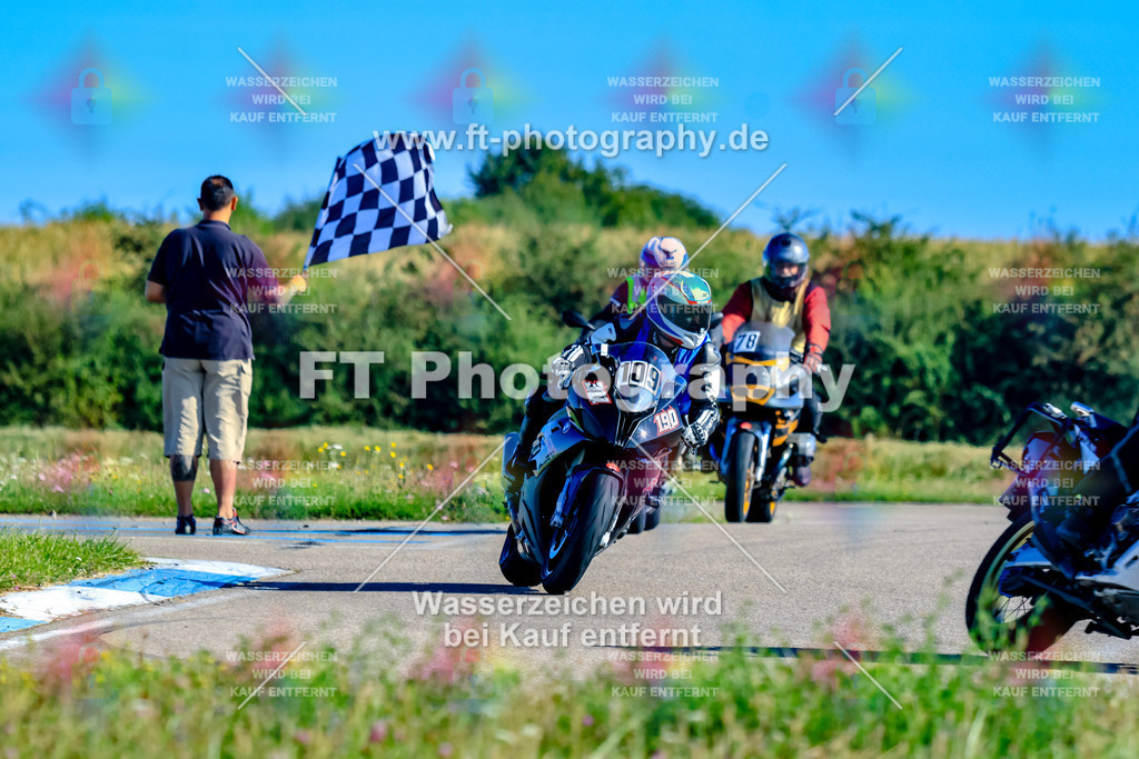 _TOU1882 | Hier findet Ihr Bilder von Touristenfahrten auf der Nürburgring Nordschleife oder von anderen Veranstaltungen die ich besucht habe. Viel Spass beim Durch Schauen 
