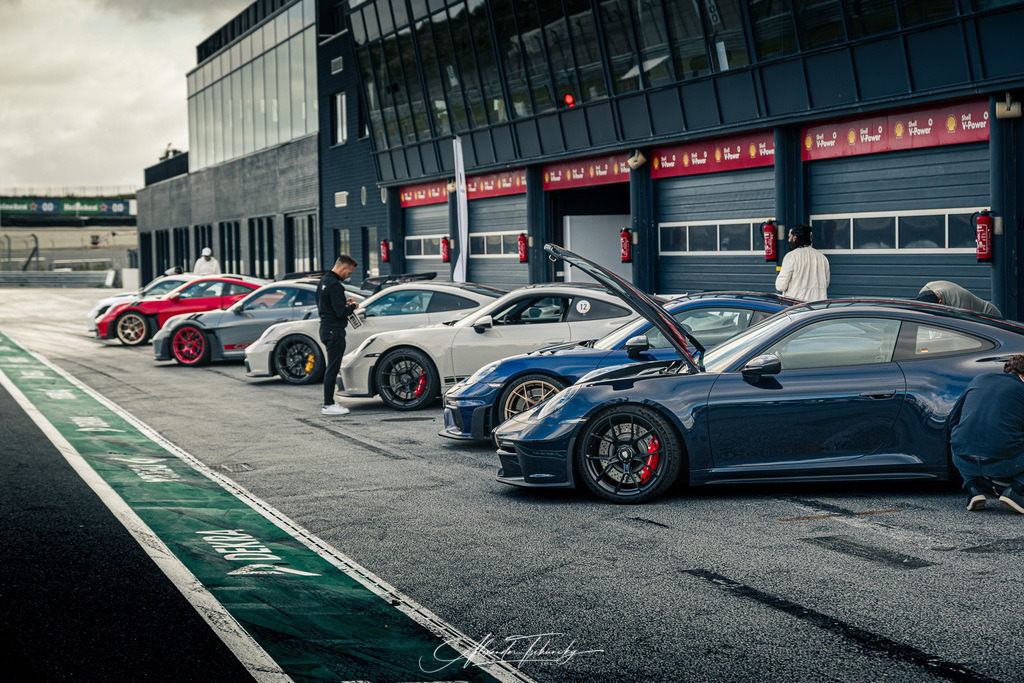 _6PZ6218 _ | Entdecken Sie die faszinierende Welt von Alexander Tschuncky Arts: Kreative Fotografie, atemberaubende Automobilkunst und hochwertiger Bilderdruck. Lassen Sie sich inspirieren! - Realisiert mit Pictrs.com