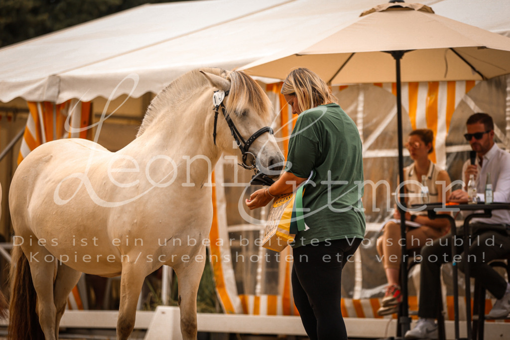 03.So00140 | Leoni Ertmer Photography - Realisiert mit Pictrs.com