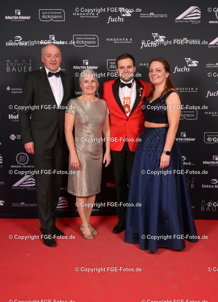 20250209-fge-hofball-0480 | Hofball der FGE am 09.02.2025 im Alten Stadttheater in Eichstätt. - Realisiert mit Pictrs.com