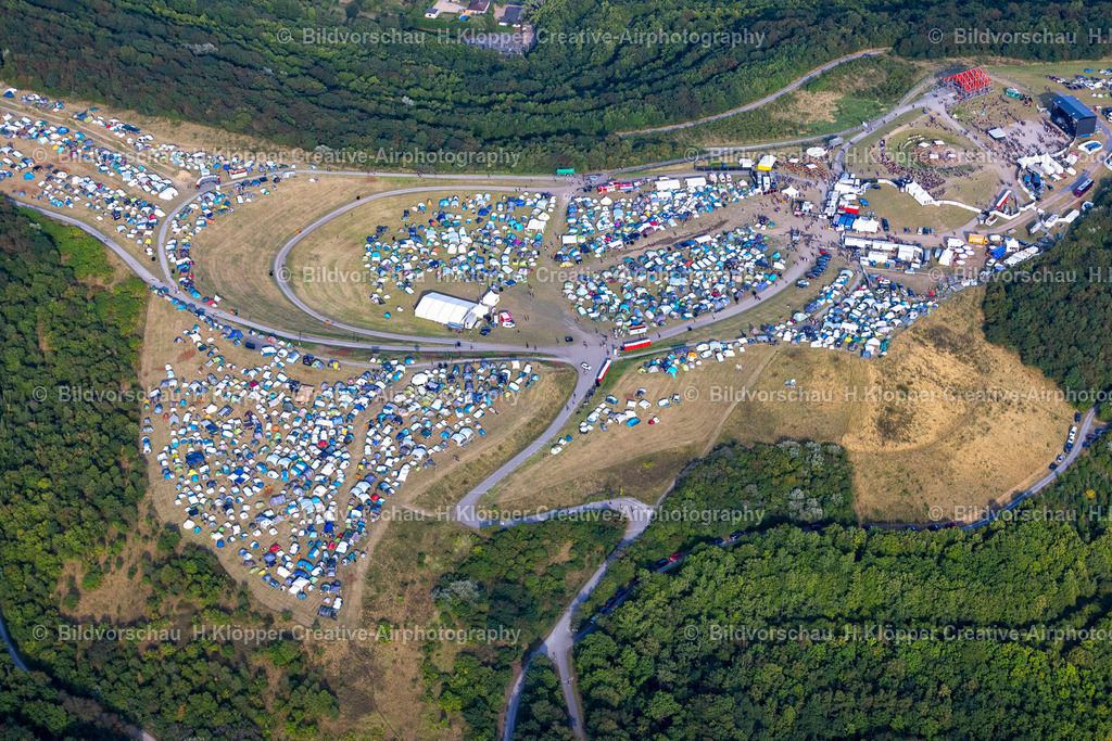 Luftbild Neukirchen-Vluyn-5480 | Musik- Konzert " Dong Open Air " auf der Freilichtbühne in Neukirchen-Vluyn im Bundesland Nordrhein-Westfalen, Deutschland - Realisiert mit Pictrs.com
