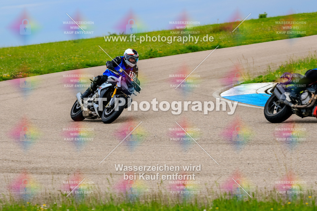 MotoTeam-2271 | Hier findet Ihr Bilder von Touristenfahrten auf der Nürburgring Nordschleife oder von anderen Veranstaltungen die ich besucht habe. Viel Spass beim Durch Schauen 