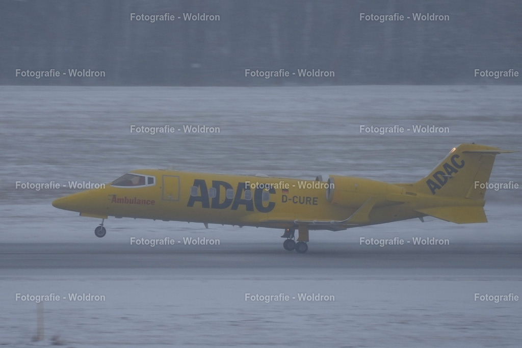 20221218  Deuschland Nuernberg - Airport-16 | Fotografie Woldron