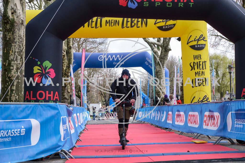 ..... | AUSTRIA, Wels, 30.03.25, ALOHA Wels Halbmarathon, Image Shows: , Foto: Wapics/RING M.