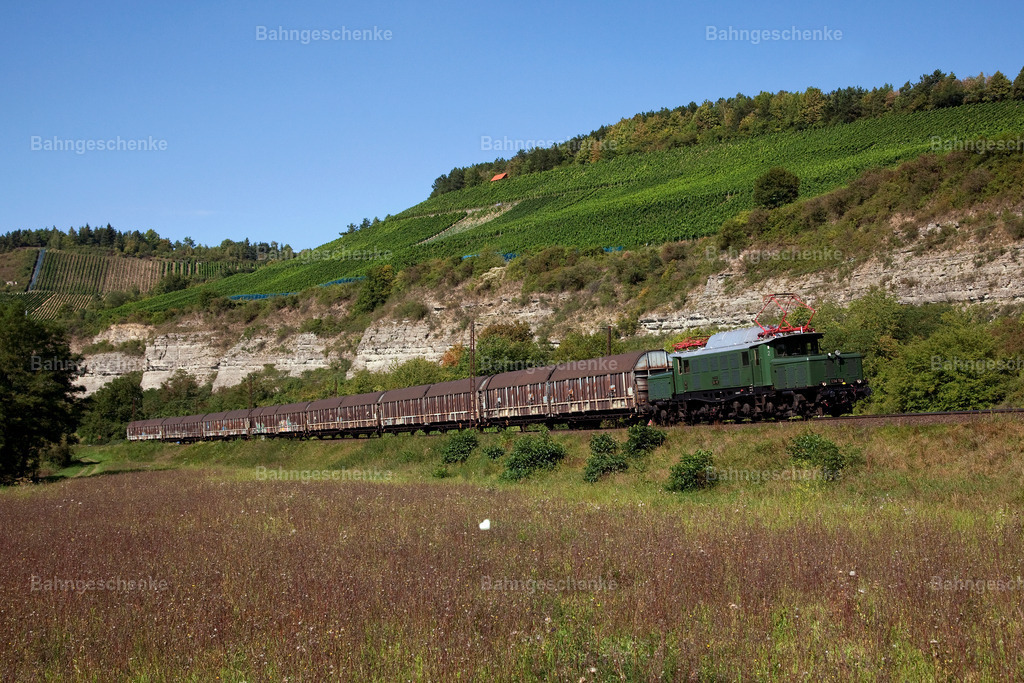 BEMe94192Himmelstadt4p010911 | Stöbern Sie durch einzigartige Aufnahmen und finden die perfekte Aufnahme für jeden Eisenbahnentheusiast! Stellen Sie sich aus einer Reihe von Möglichkeiten wie der Druck auf Leinwände, Fotoposter, Kalender oder Magnetfotos Ihr Geschenk zusammen