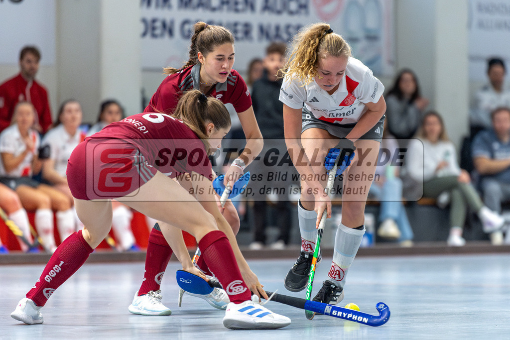 SM_2025-01-18_wD5_-65 | 1.Bundesliga Hallenhockey  VF (W) DCadA - MSC / 7:4 (2:2)