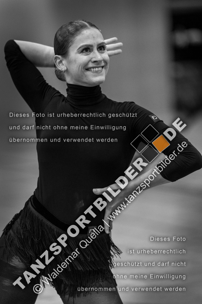 20231020-00732 | Hier finden Sie Tanz Bilder vom Latein und Standard Formationen tanzen. Sportbilder vom Tanzsport. Schöne Fotos und von Weltmeisterschaft, Europameisterschaft, Bundesliga, Regionalliga, Oberliga und Landesliga sowie von GOC Stuttgart, DanceComp, WM Bremen